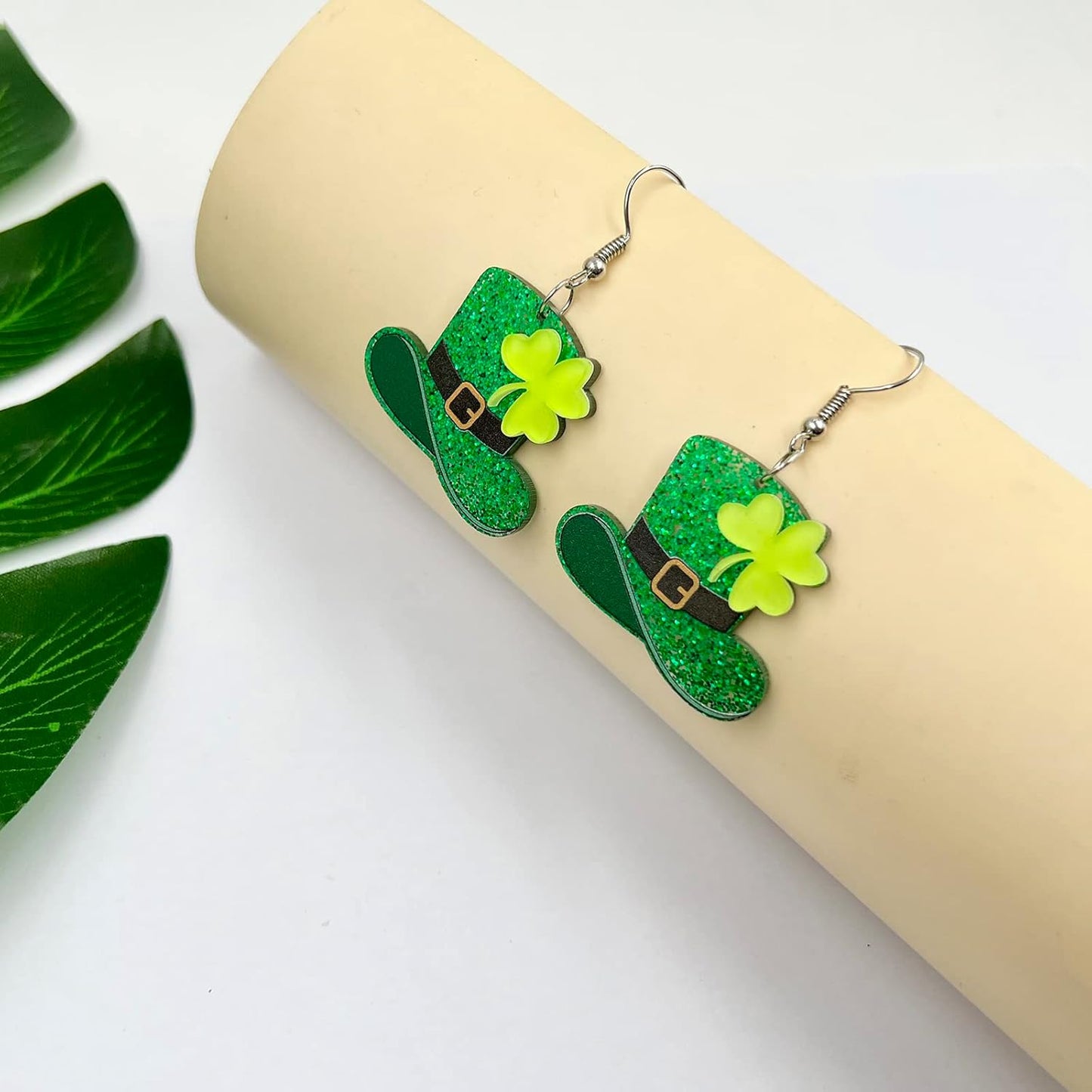 St. Patrick's Day Earrings for Women,Irish Shamrock Acrylic Dangle Earrings, Green Hat Clover Horseshoe Drop Earrings for Irish Festival