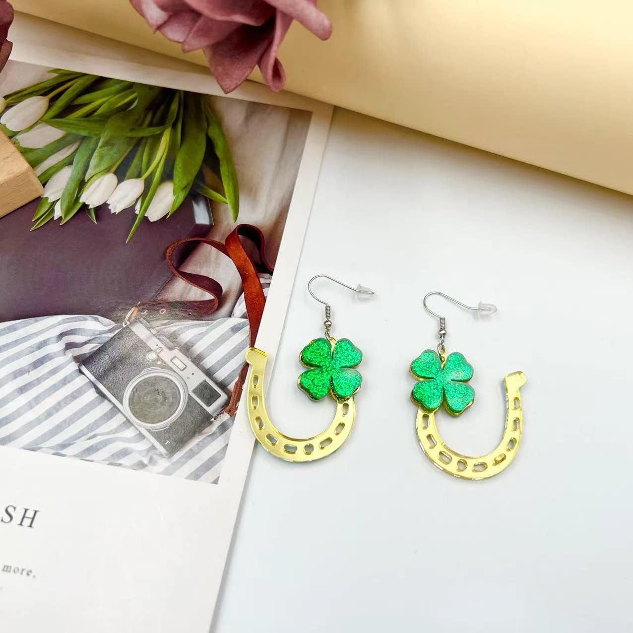 St. Patrick's Day Earrings for Women,Irish Shamrock Acrylic Dangle Earrings, Green Hat Clover Horseshoe Drop Earrings for Irish Festival