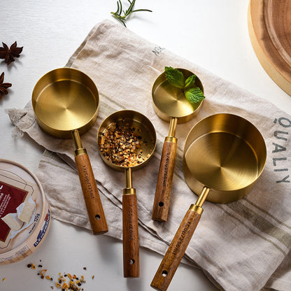 4-piece measuring cup set